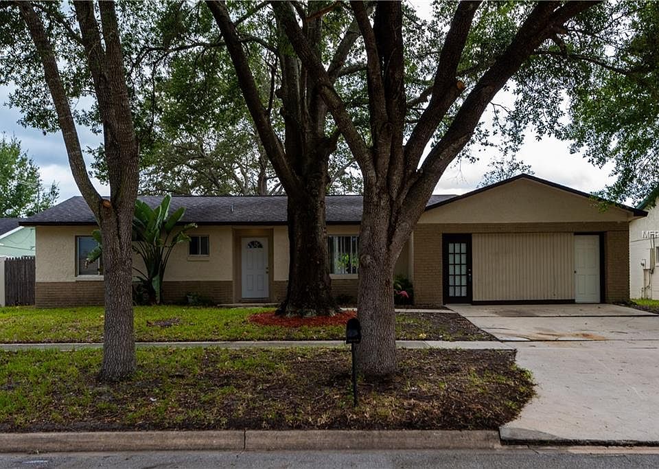 1st image of 110 Grovewood Ave