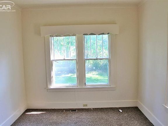 5th image of 1646 Belle Ave
