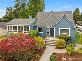 1217 E Washington Ave, Burlington, WA 98233