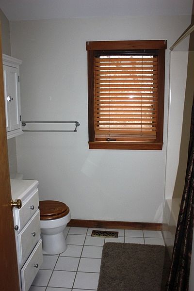 Full bath second floor