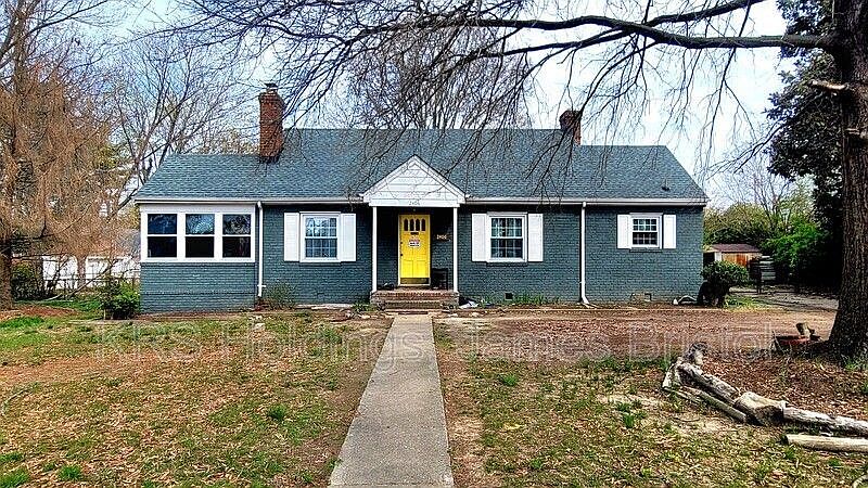 1st image of 2604 National St