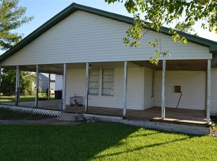 11715 Sunnyside Dr, Mont Belvieu, TX 77523