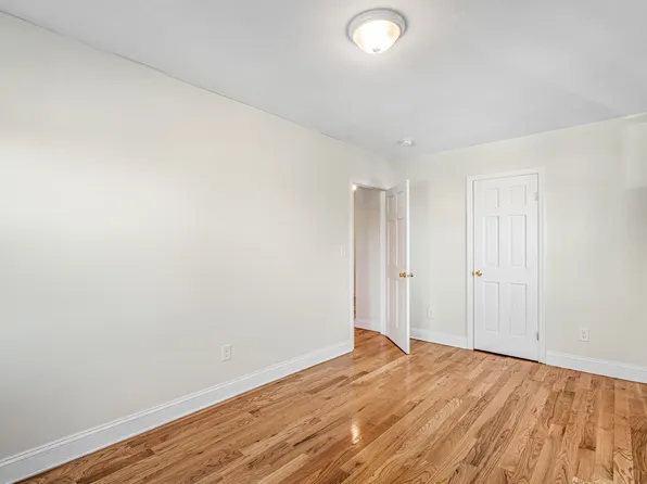 61-12 Main Street image 15 of 31