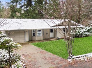 5825 Etude Loop SE, Olympia, WA 98513