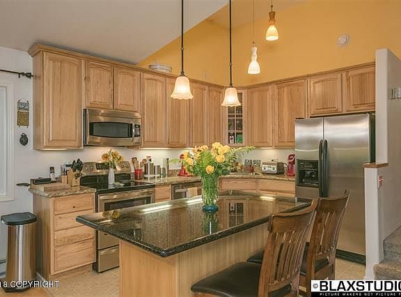 2nd image of 4007 Fahrenkamp Ave