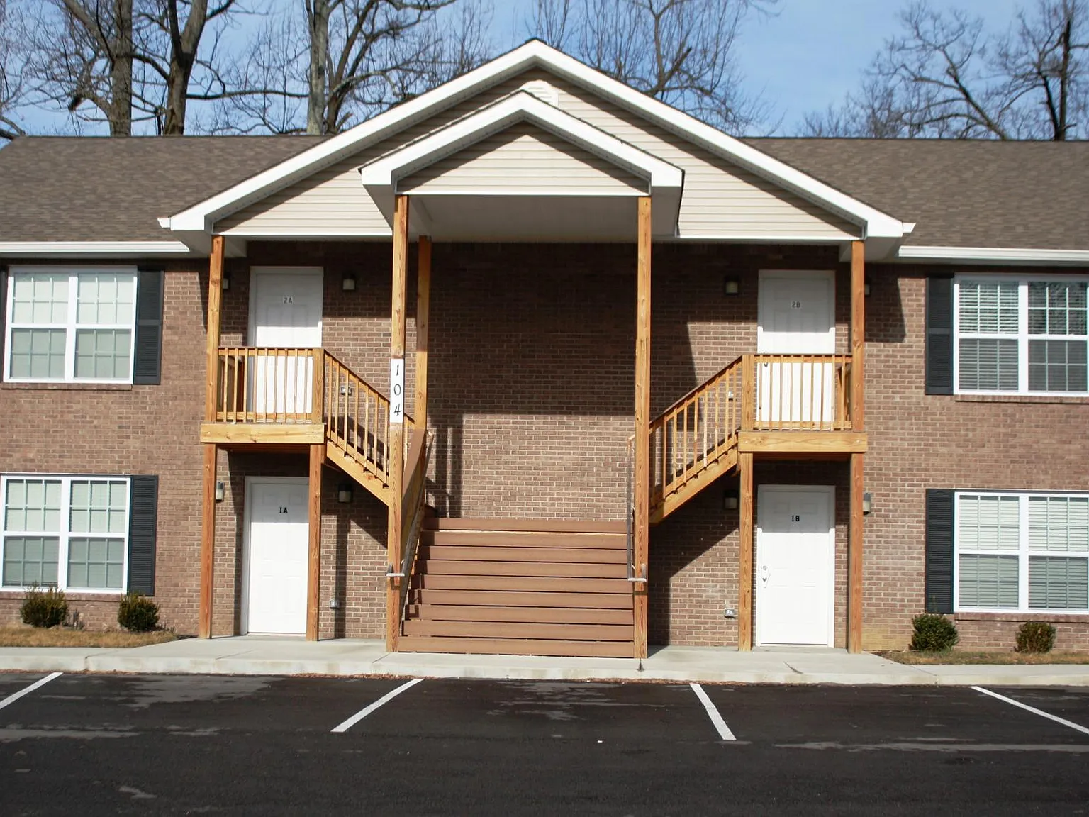 Whipple Ct, Elizabethtown — Photo 1