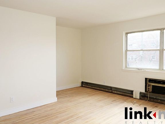 5th image of 200 Brinsmade Ave #2
