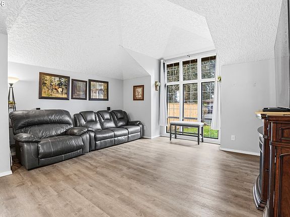 3rd image of 7619 NE 148th Ave