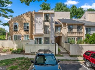10227 Ridgeline Dr, Montgomery Village, MD 20886