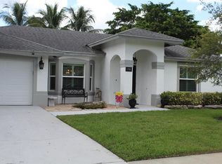 1795 Primrose Ln, Wellington, FL 33414