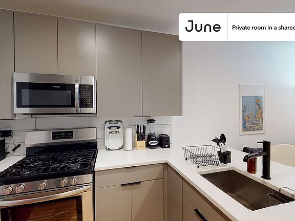 4th image of 791 Onderdonk Ave #D