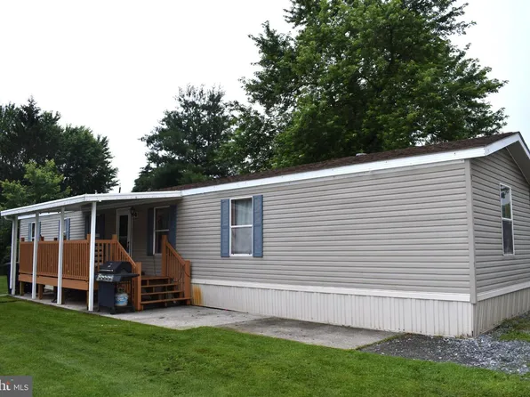198 Rim Rd, Elizabethtown, PA 17022