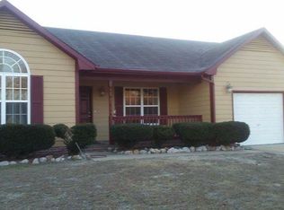 125 Raymond St, Raeford, NC 28376