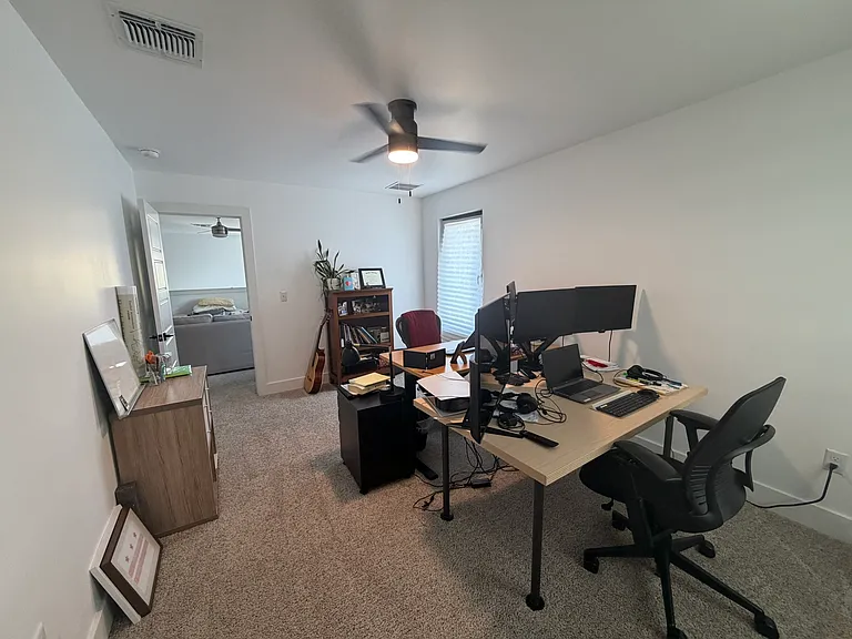 Second floor bed 4/office