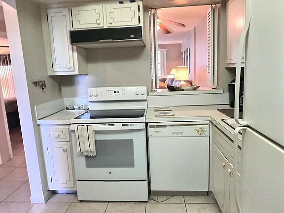 3rd image of 1333 E Hallandale Beach Boulevard #313