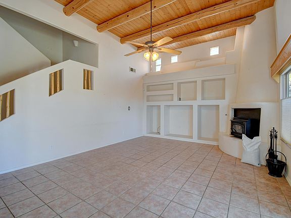 5th image of 10900 Corto Ct NW