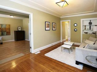 1915 16th Ave, Oakland, CA 94606