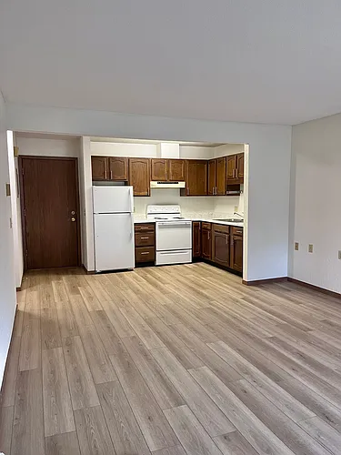 W528 Park Dr #1 Photo 1 W528 Park Dr #1 Photo 1