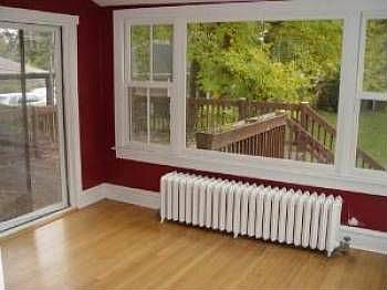 1st image of 818 Forest Ave
