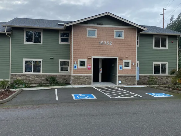 19352 Viking Ave NW, Poulsbo, WA 98370