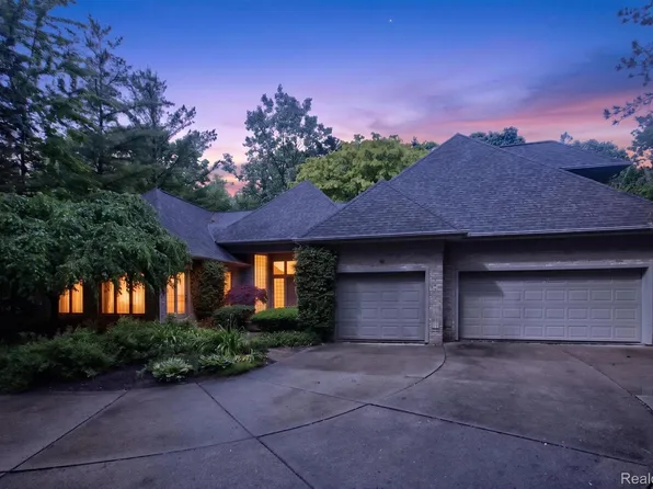 2197 S State Rd, Davison, MI 48423