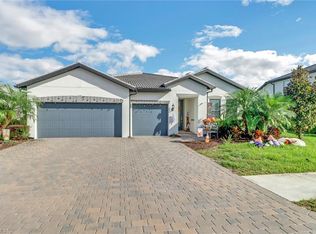 2361 Tangerine Ln, Naples, FL 34120