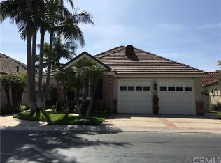 19335 Woodlands Dr, Huntington Beach, CA 92648