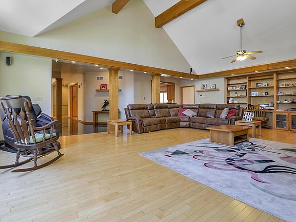 5th image of 4037 Dublin Rd