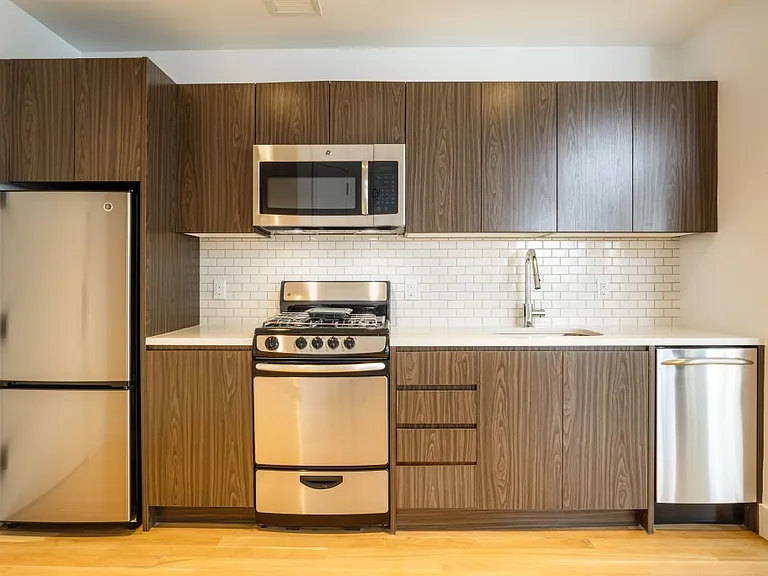 37-14 36th St #8K — Photo 6
