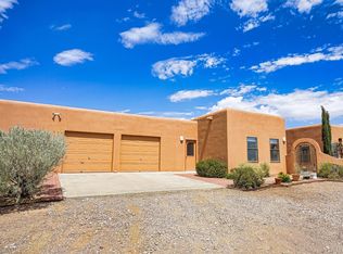 9845 Hardrock Rd, Las Cruces, NM 88011