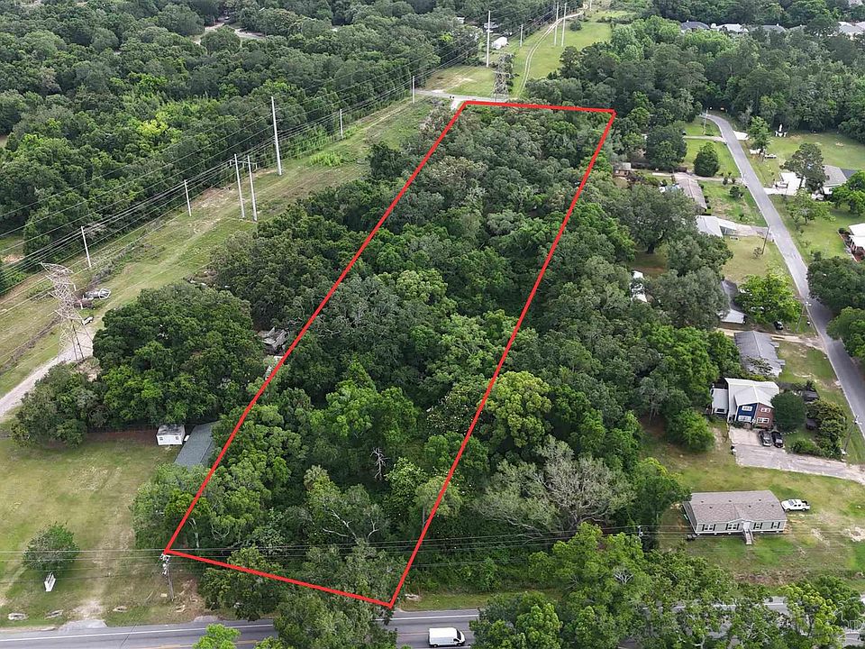 2nd image of 500 E Olive Rd