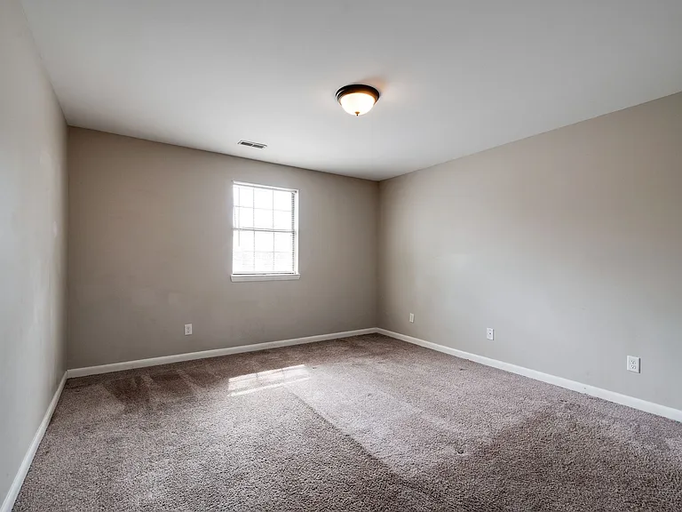 514 N Petway St — Photo 26