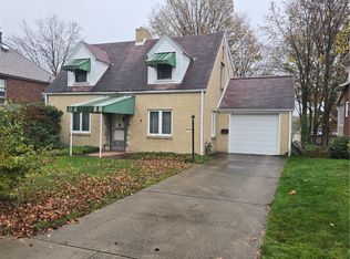 1046 Woodberry Rd, New Kensington, PA 15068
