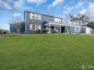 104 Idolstone Ln, Aberdeen, NJ 07747