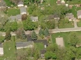 26646 106th St, Trevor, WI 53179