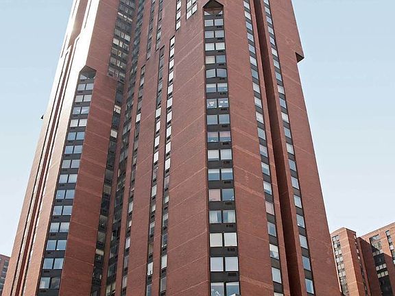 3rd image of 1623 3rd Ave APT 36B