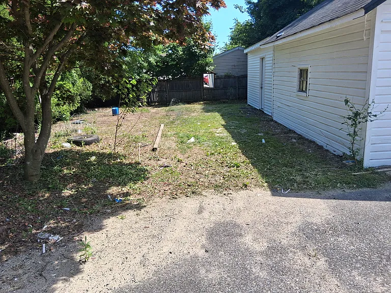 213 W Quince St #1 — Photo 32