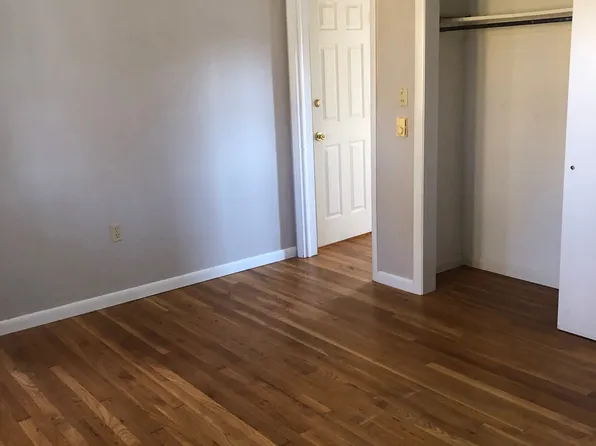 5295 E Trindle Rd, Mechanicsburg, PA