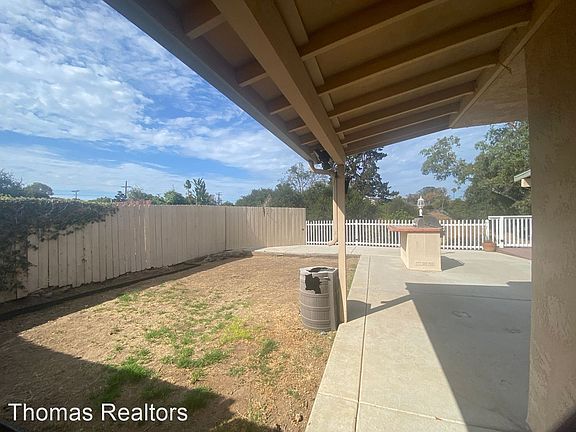 3rd image of 3767 Merrimac Ave