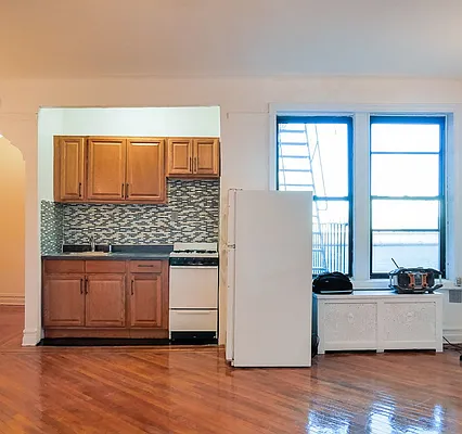 Rented by Marjorie Thompson, LREB | media 6