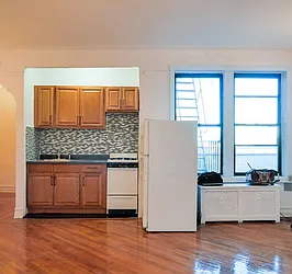 Rented by Marjorie Thompson, LREB