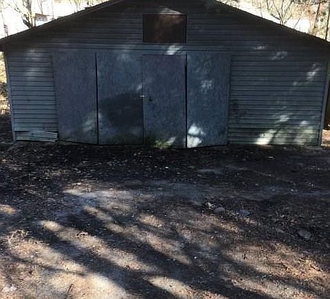 3rd image of 2702 Sissonville Dr