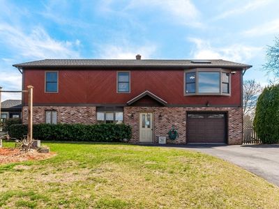 5 Daniel Ln, Swansea, MA, 02777