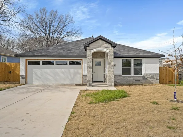 1306 Stewart St, Fort Worth, TX 76104