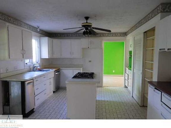 2nd image of 1367 E Woodingham Dr