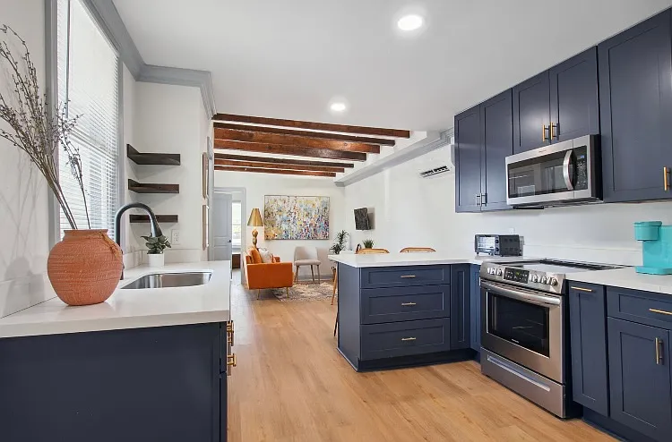 823 Delachaise St #825 — Photo 4
