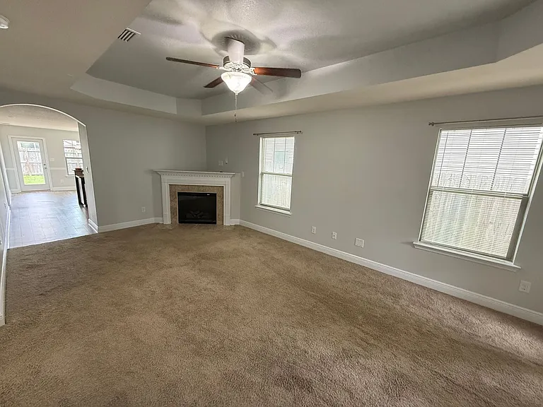3881 Weatherstone Cir — Photo 4