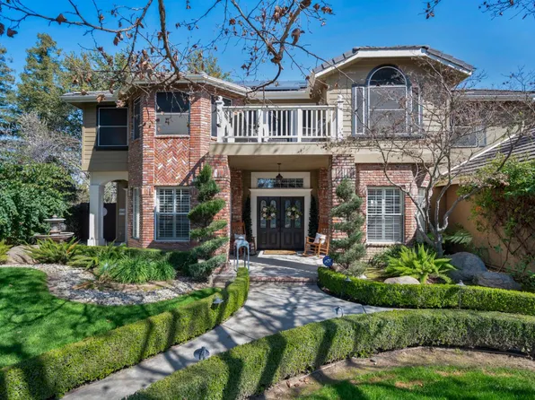 957 N Citadel Ave, Clovis, CA 93611