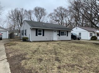 1121 Bel Aire Dr, Rantoul, IL 61866