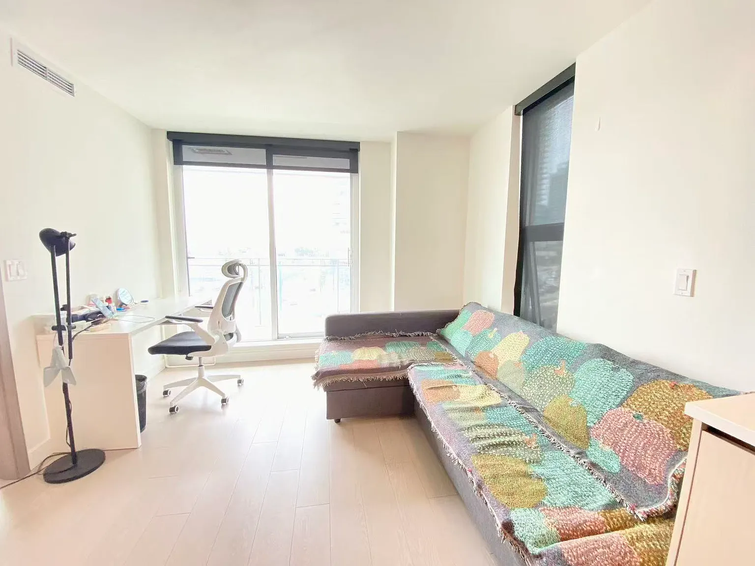 1 bed, 477 sqft, $2,400 — Photo 2